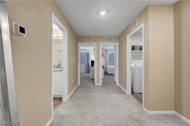 2650 Wimbledon White Court, North Las Vegas, NV 89086