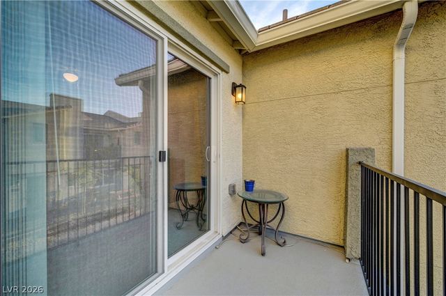 2650 Wimbledon White Court, North Las Vegas, NV 89086