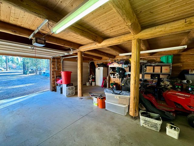 15576 Federal Road, La Pine, OR 97739