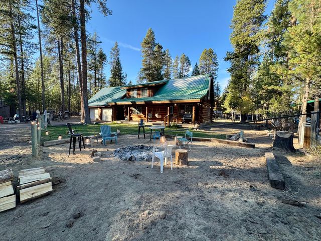 15576 Federal Road, La Pine, OR 97739