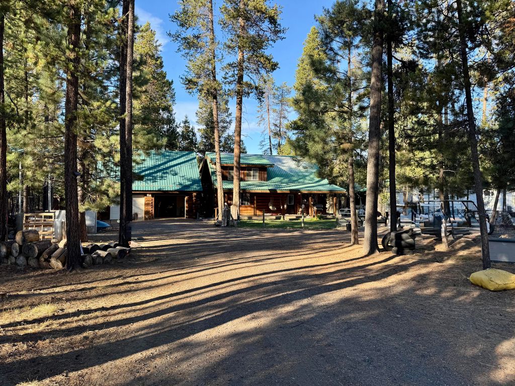 15576 Federal Road, La Pine, OR 97739
