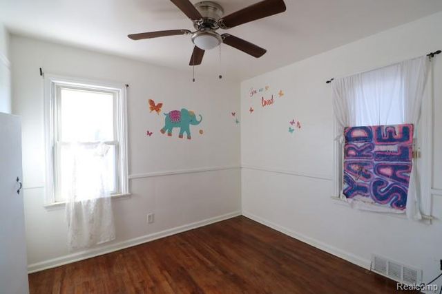 1909 Welch Boulevard, Flint, MI 48504