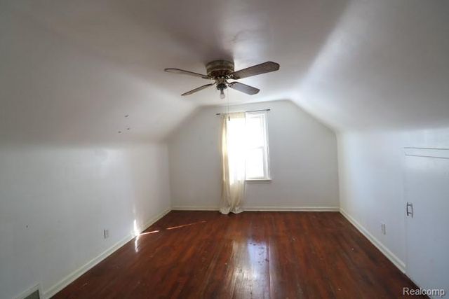 1909 Welch Boulevard, Flint, MI 48504