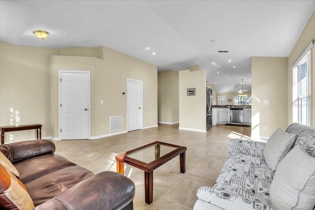 8571 GASSNER WAY, Lehigh Acres, FL 33972