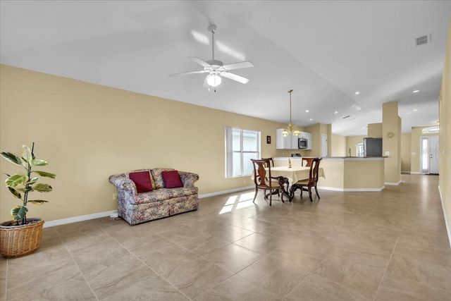 8571 GASSNER WAY, Lehigh Acres, FL 33972