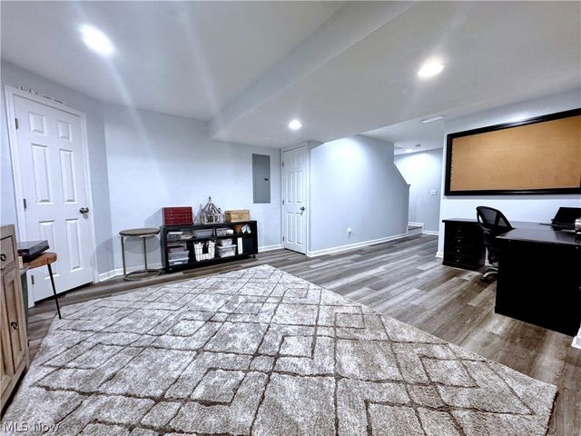 784 Millstream Run, Macedonia, OH 44056