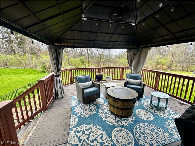 784 Millstream Run, Macedonia, OH 44056