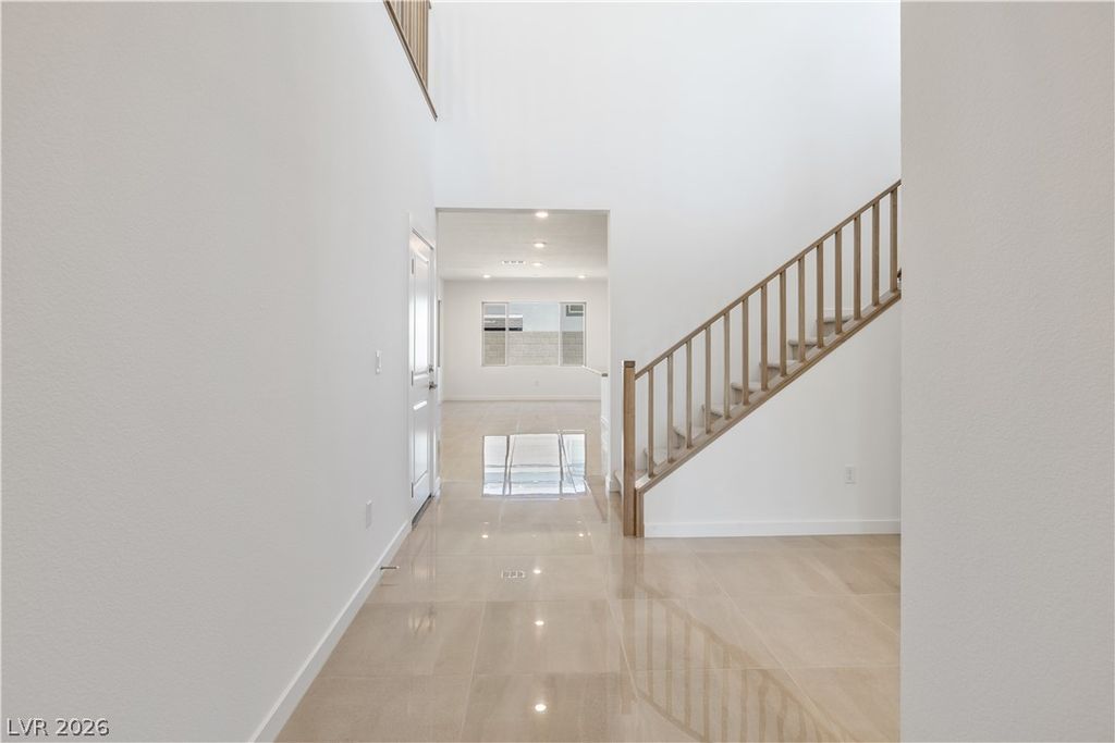 10456 Mountain Aster Avenue, Las Vegas, NV 89166 — photo 3