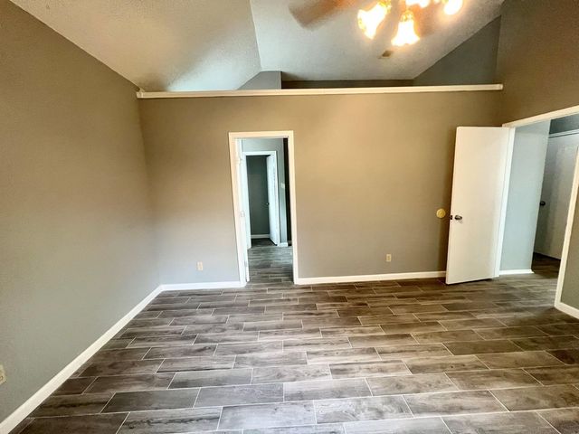 8035 Trail Side Drive, Houston, TX 77040