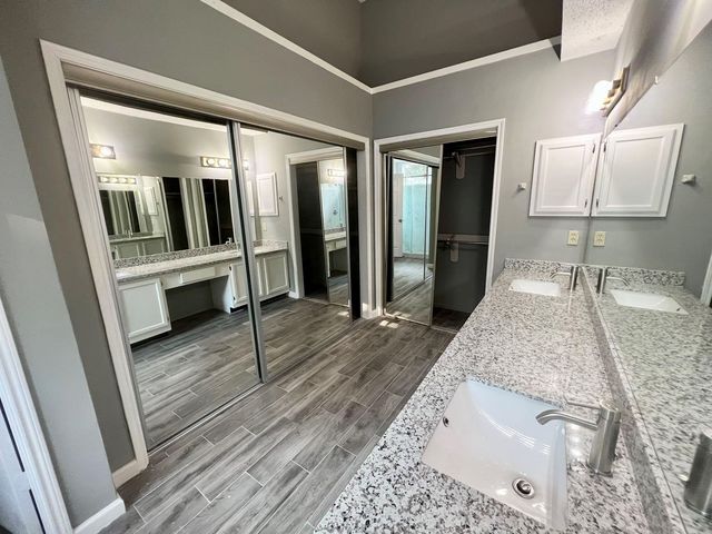 8035 Trail Side Drive, Houston, TX 77040