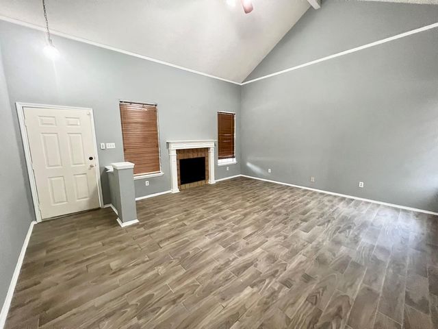 8035 Trail Side Drive, Houston, TX 77040