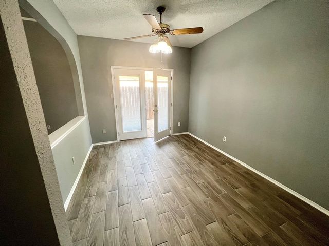 8035 Trail Side Drive, Houston, TX 77040