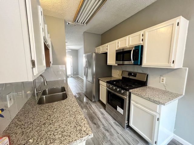 8035 Trail Side Drive, Houston, TX 77040