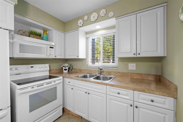 2304 RINGLING BOULEVARD 103, Sarasota, FL 34237