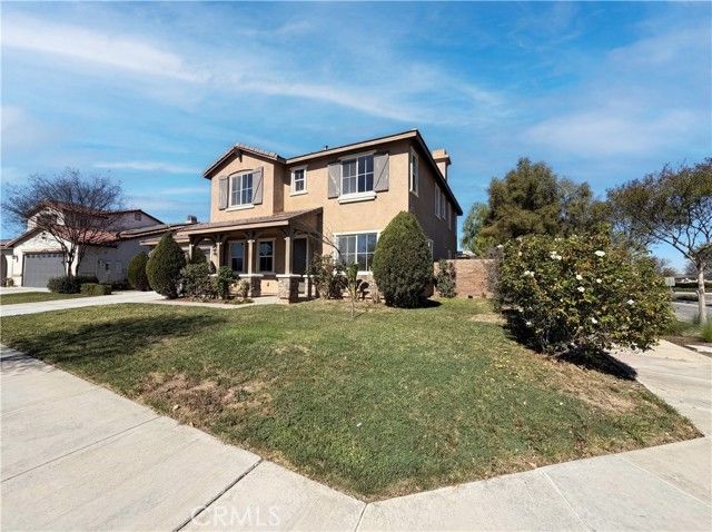 28327 Serenity Falls Way, Menifee, CA 92585