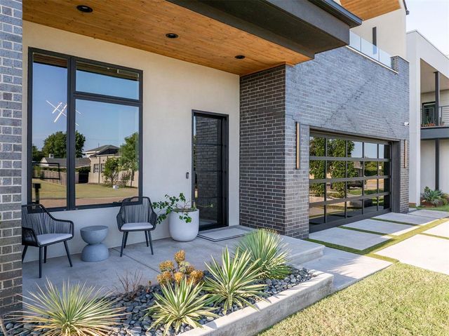 809 NW 68th Street, Oklahoma City, OK 73116