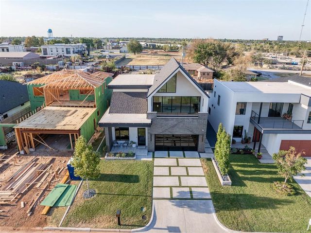 809 NW 68th Street, Oklahoma City, OK 73116