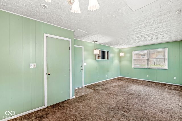 2193 W 100 N, Greenfield, IN 46140