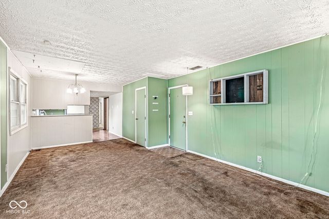 2193 W 100 N, Greenfield, IN 46140