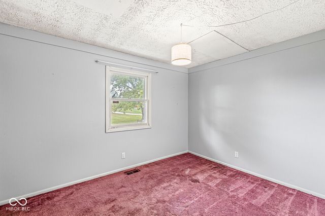 2193 W 100 N, Greenfield, IN 46140