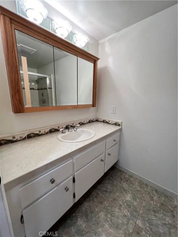 1319 Paseo Encinas, San Dimas, CA 91773