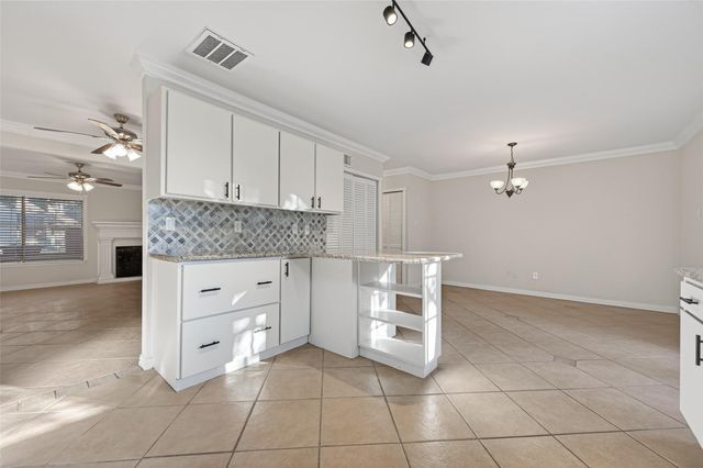 11608 Village Place Drive 334, Houston, TX 77077