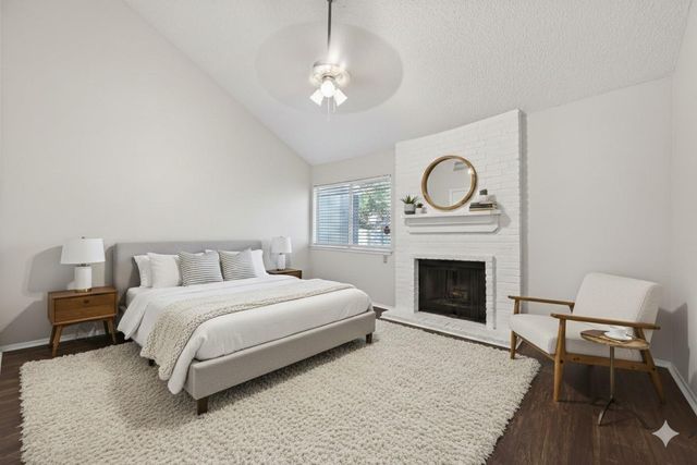 11608 Village Place Drive 334, Houston, TX 77077