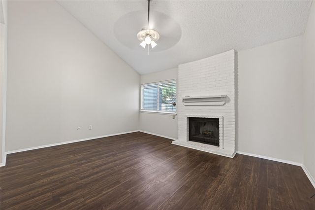 11608 Village Place Drive 334, Houston, TX 77077