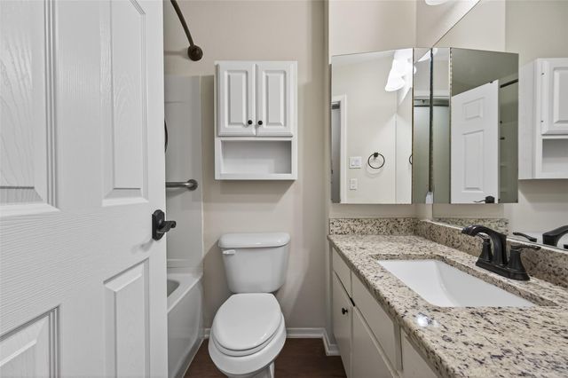 11608 Village Place Drive 334, Houston, TX 77077