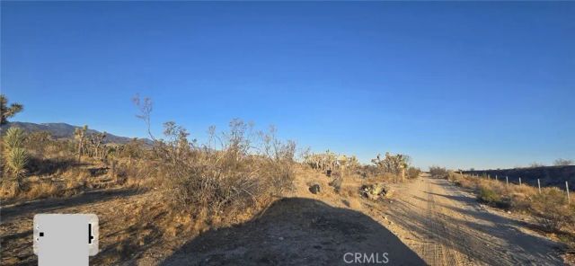 26000 Avenue W, Llano, CA 93544