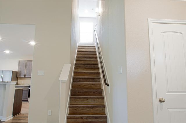 17624 Cedar Crest Drive, Conroe, TX 77306