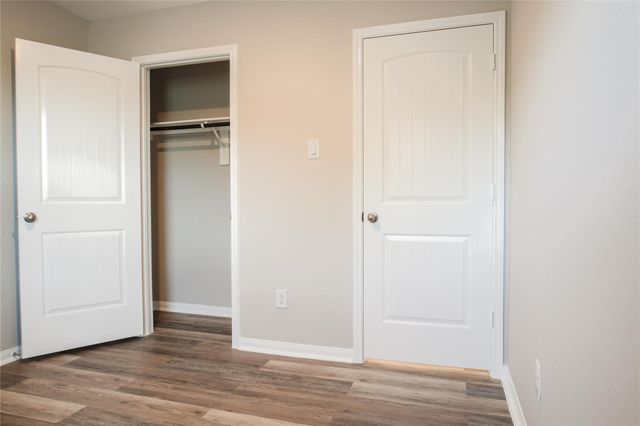 17624 Cedar Crest Drive, Conroe, TX 77306