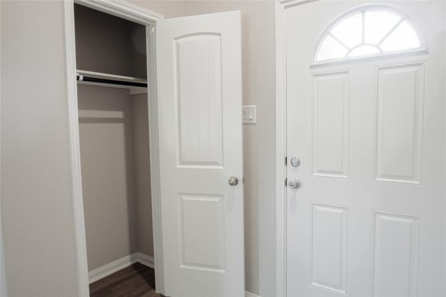 17624 Cedar Crest Drive, Conroe, TX 77306