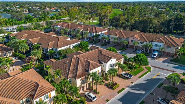 180 Sword Fern Place, Wellington, FL 33414