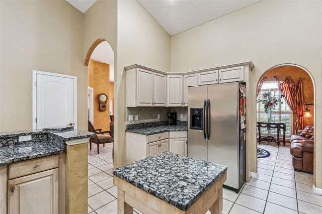 1714 SWEETWATER WEST CIRCLE, Apopka, FL 32712