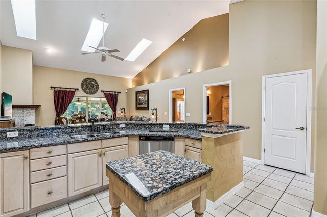 1714 SWEETWATER WEST CIRCLE, Apopka, FL 32712