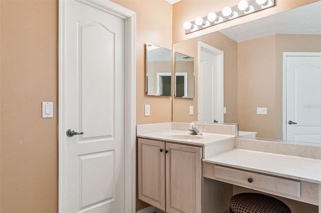 1714 SWEETWATER WEST CIRCLE, Apopka, FL 32712