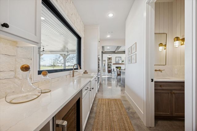 5655 Brazos Bow Way, Washington, TX 77880