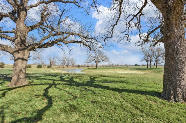 5655 Brazos Bow Way, Washington, TX 77880