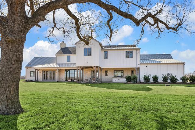 5655 Brazos Bow Way, Washington, TX 77880