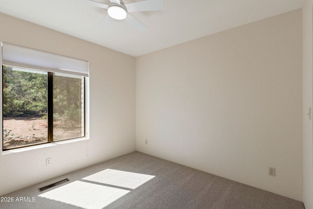 Image 21 of property listing at 70 FOOTHILLS SOUTH Drive, Sedona, AZ 86336