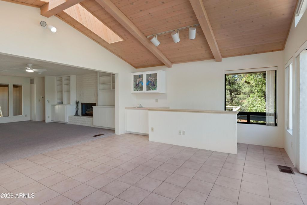 Image 8 of property listing at 70 FOOTHILLS SOUTH Drive, Sedona, AZ 86336
