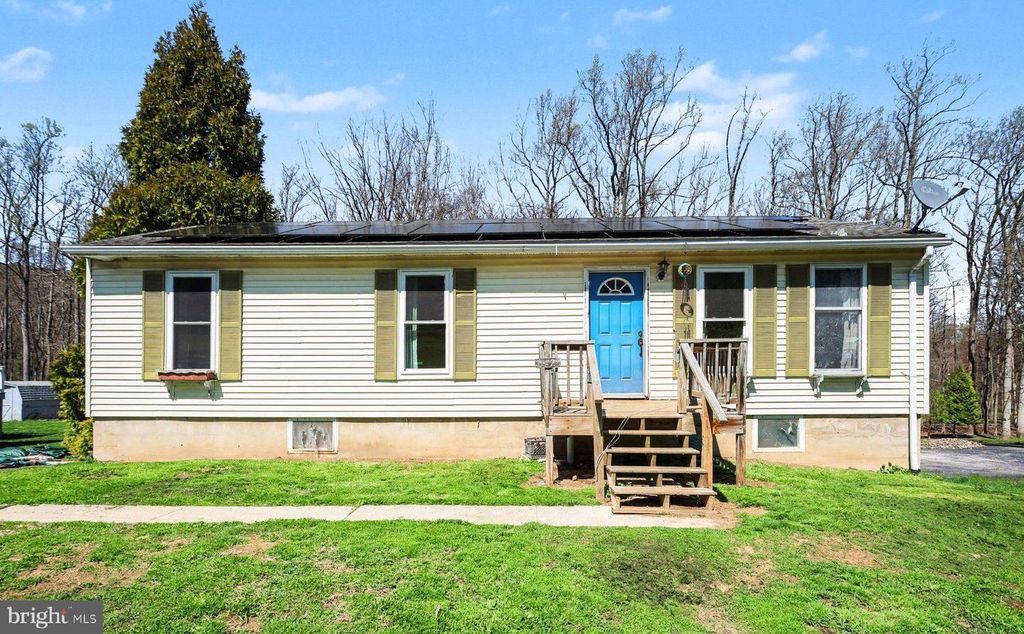 112 W GREENHOUSE RD, Dillsburg, PA 17019