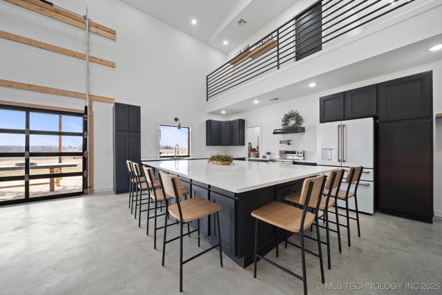 215 E Arpelar Street, Mcalester, OK 74501