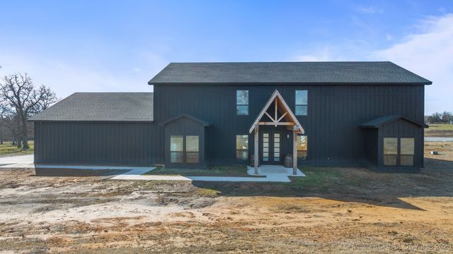 215 E Arpelar Street, Mcalester, OK 74501
