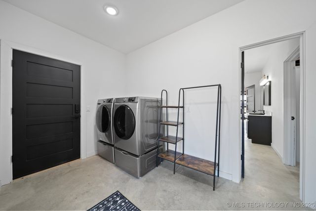 215 E Arpelar Street, Mcalester, OK 74501