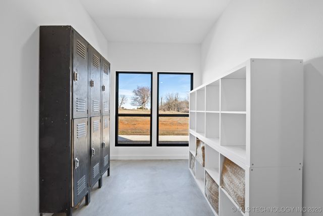 215 E Arpelar Street, Mcalester, OK 74501