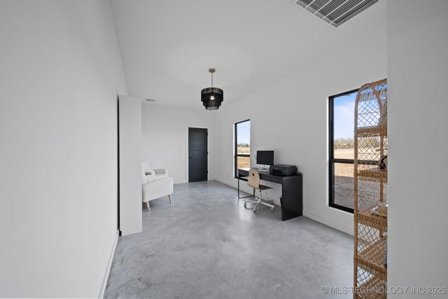 215 E Arpelar Street, Mcalester, OK 74501