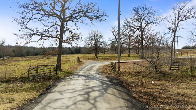 215 E Arpelar Street, Mcalester, OK 74501