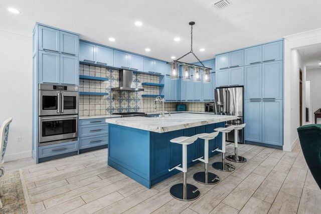 12818 SW Sea Goddess Lane, Port St. Lucie, FL 34987